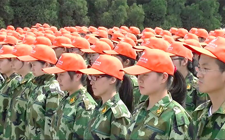 教育培训户外活动片 郑州经营者企业管理咨询有限公司